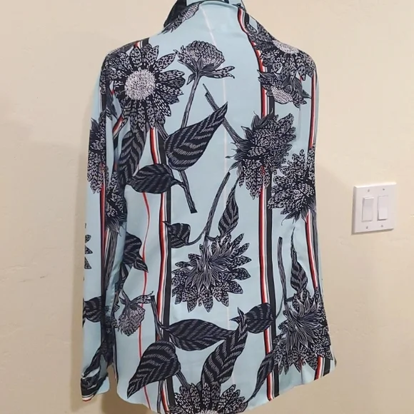 Beautiful bold sea green print shirt XL - Picture 3 of 5